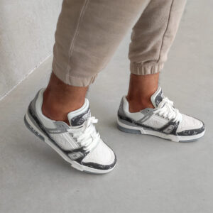 Louis Vuitton Trainer Grey White