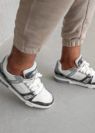 Louis Vuitton Trainer Grey White
