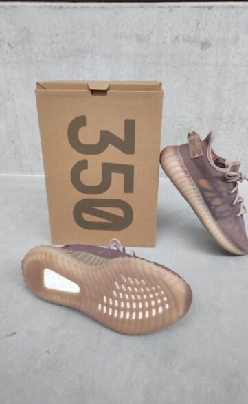 Adidas Yeezy Boost 350 V2 Light