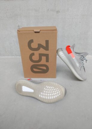 Adidas Yeezy Boost 350 V2 Tail Light