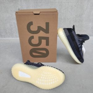 Adidas Yeezy Boost 350 V2 Carbon