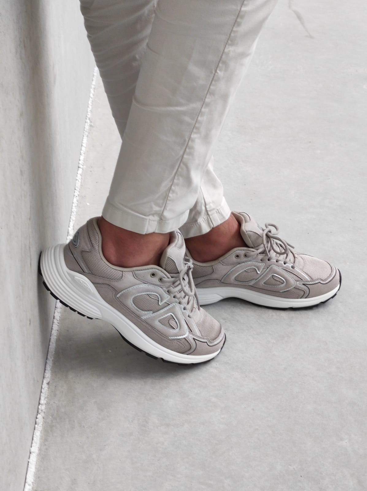 Dior B30 Countdown Suede Beige