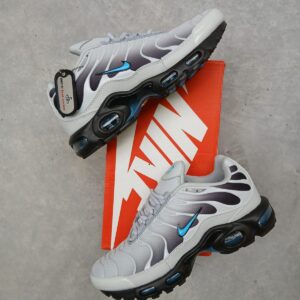 Nike Air Max Tuned 1